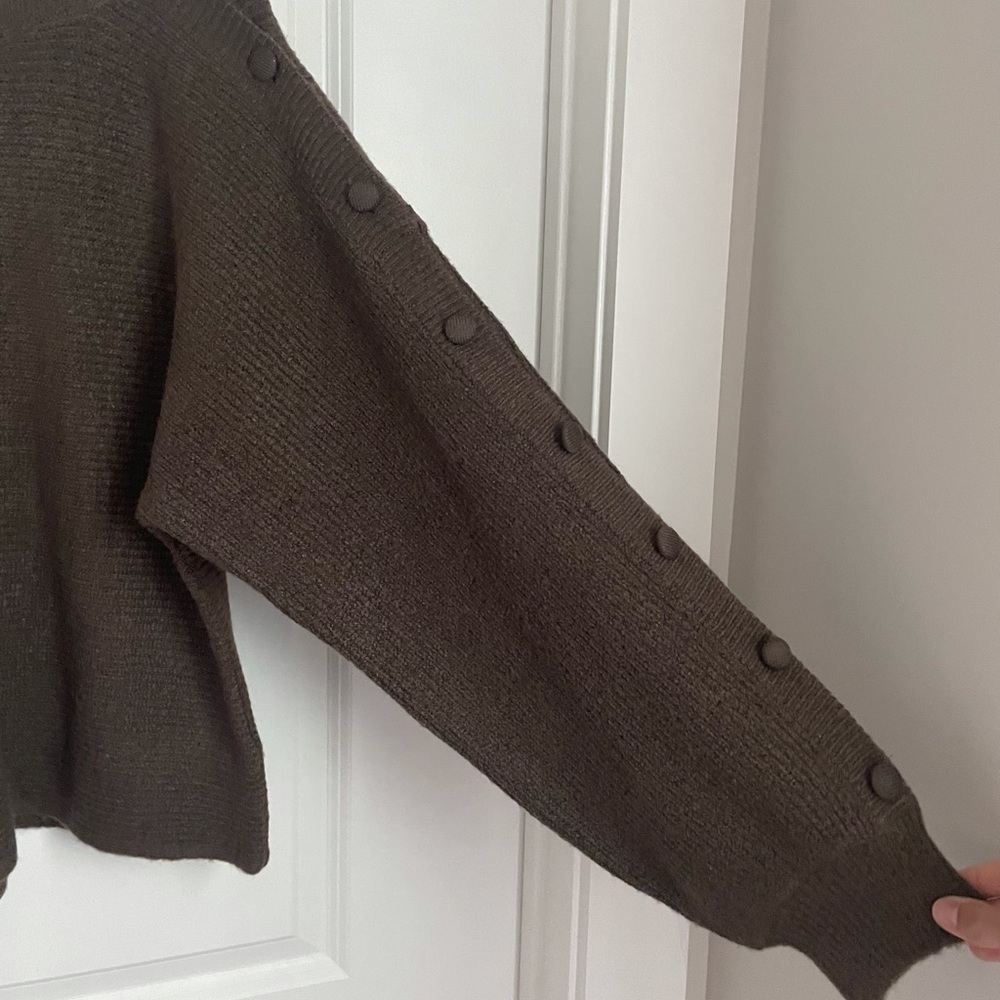 Hyfve Sweater - Picture 2 of 4